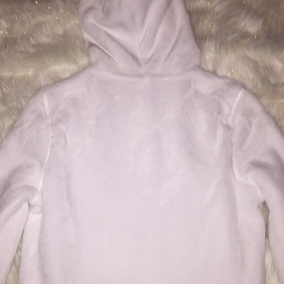 Draw-String Fur Jacket - Picture 3 of 4